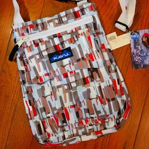 New NWT Retired KAVU For Keeps Purse Bag Crossbody Festival Outdoors Vegan White